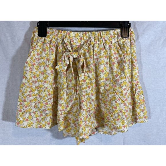 NWT SO Ruffle Shorts Yellow Floral High Rise Medium Tie Front - Picture 1 of 5